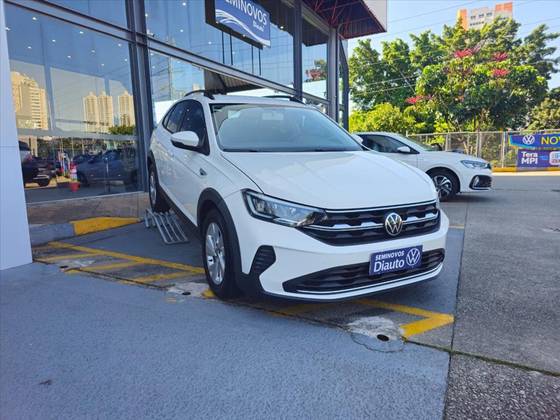 VOLKSWAGEN NIVUS 1.0 200 TSI TOTAL FLEX COMFORTLINE AUTOMÁTICO